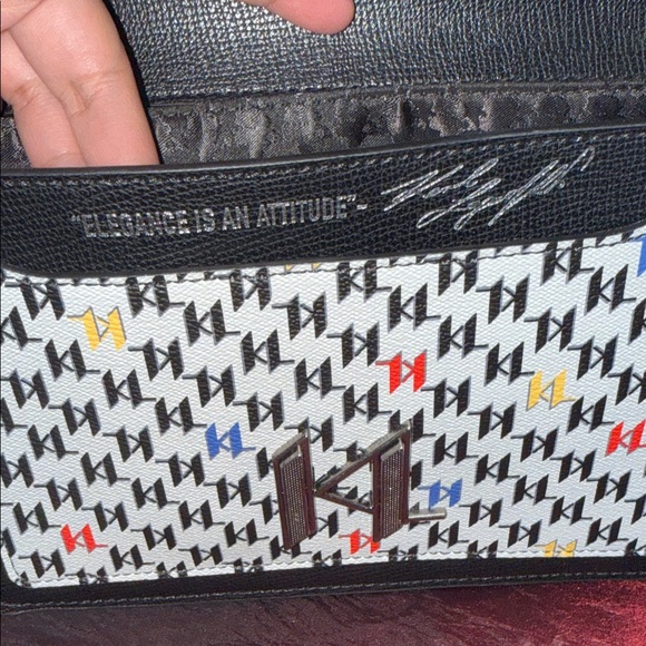 Brandnew Karl Lagerfeld Black, White & Yellow Paris Patch Crossbody Bag - Picture 5 of 12